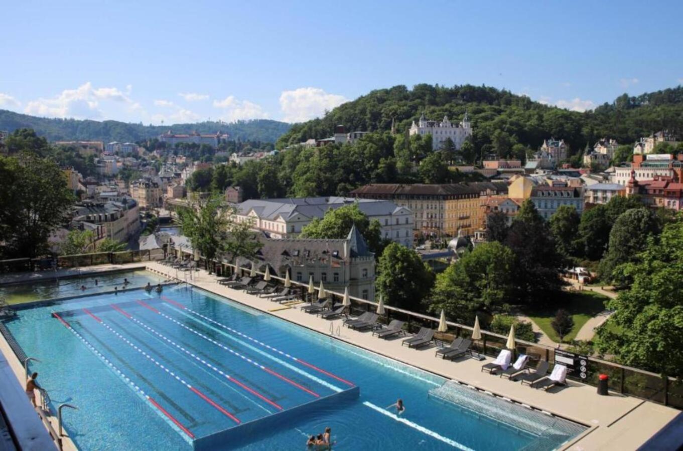 Karlsbad Central Point Dış mekan fotoğraf